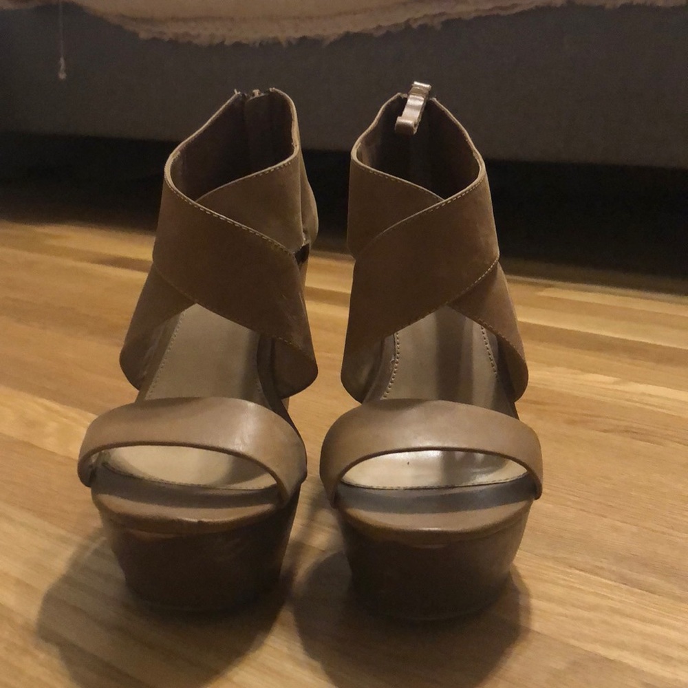 Wedges - Picture 2 of 4